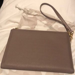 Dagne Dover essentials clutch in Bleecker Blush